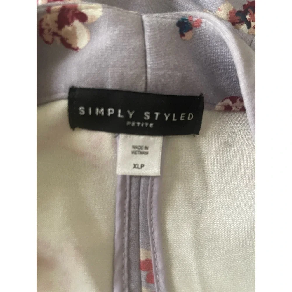 Simply Styled - Picture 3 of 4